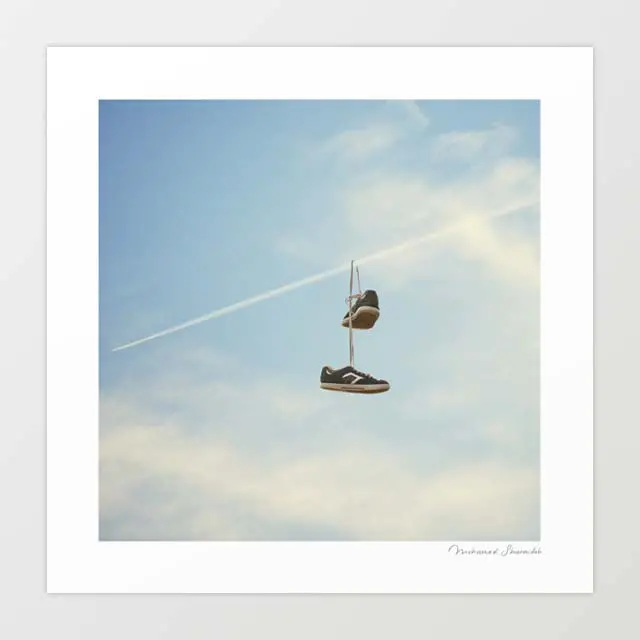 'Hang'n There' Art Print By Vertigo Artography 1