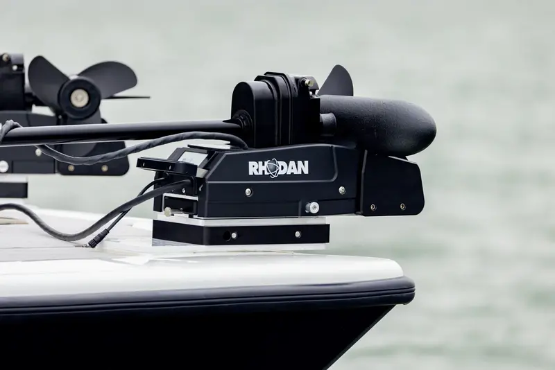 Rhodan G5 Black 36V 48In Trolling Motor 1